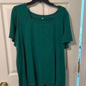 Plus top polyester rayon and spandex 2XL